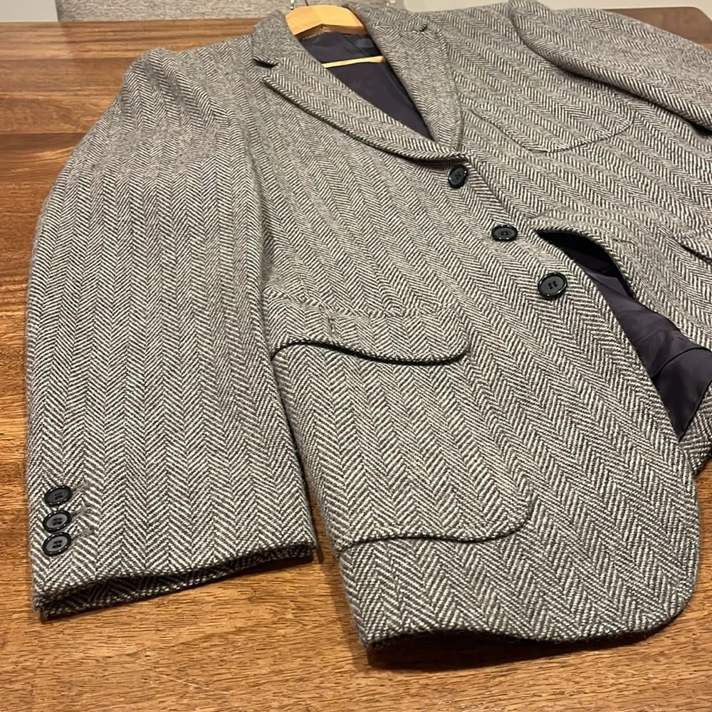LL Bean Signature Wool Blazer Size 40 - Picture 3 of 6